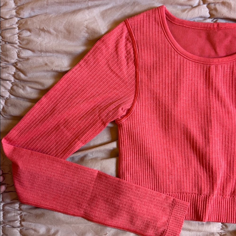 Lululemon Ebb to Street Long Sleeve Shirt in Pale Raseberry - Picture 5 of 11